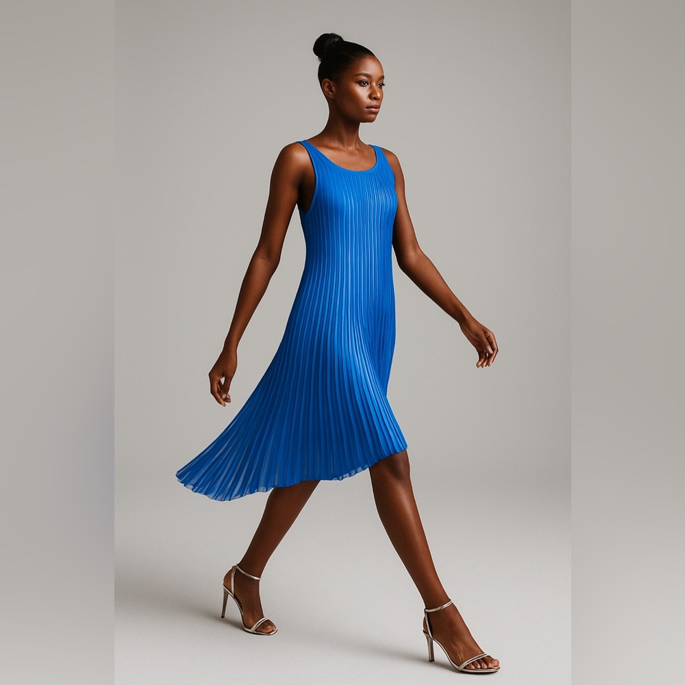 NWT M.S.S.P (Max studio) blue & white pleated dress